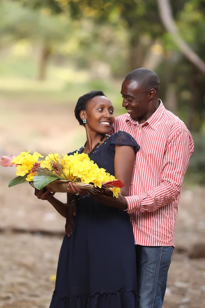 Kenyan Wedding Photos :: Romantic Intimate Couple Photographer